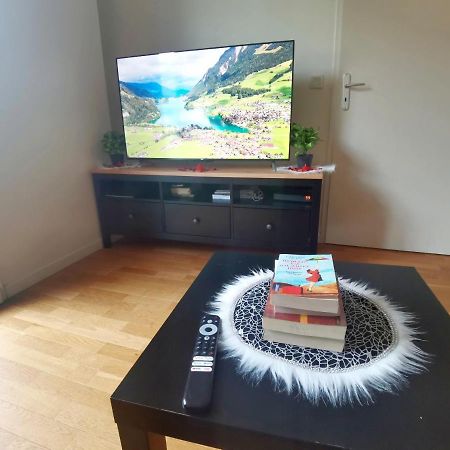 Versailles Trip Appartement Бюк Екстер'єр фото
